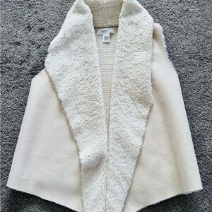 Cream Workshop Republic  Sherpa-Lined Women's Vest